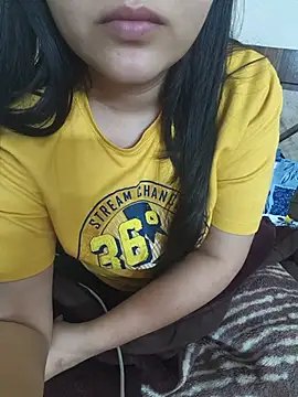 Snapshot of neelam_rawat chatting on May 29, 2026, 9:02 pm neelam rawat online show from May 29, 2026, 9:02 pm