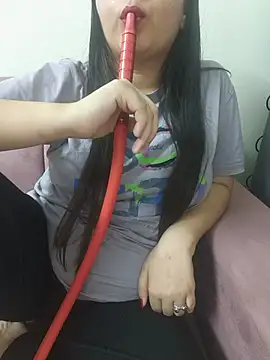 Snapshot of neelam_rawat chatting on June 5, 2026, 7:52 pm neelam rawat online show from June 5, 2026, 7:52 pm