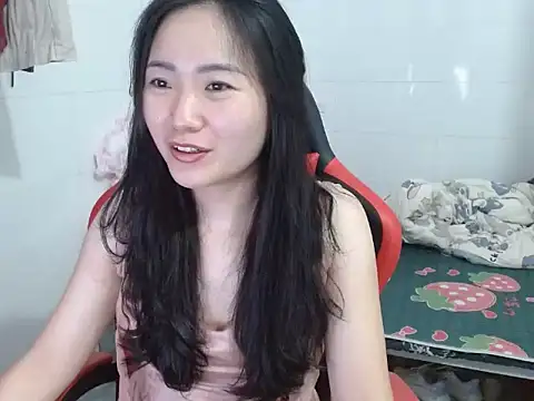 Olivia cute68 online show from April 21, 2026, 1:50 pm