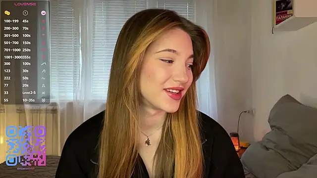 1Kellynaive online show from April 22, 2026, 3:24 pm