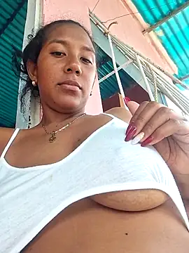 emily fox01 online show from April 22, 2026, 3:24 pm