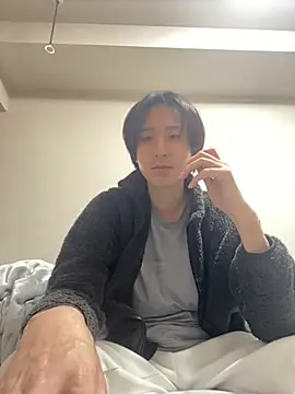 Snapshot of youta200 chatting on April 12, 2026, 1:05 pm youta200 online show from April 12, 2026, 1:05 pm
