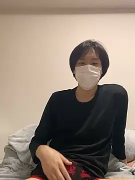 Snapshot of youta200 chatting on July 2, 2026, 8:15 pm youta200 online show from July 2, 2026, 8:15 pm