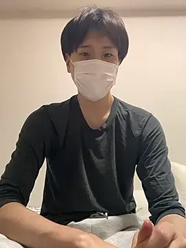 Snapshot of youta200 chatting on July 22, 2026, 4:10 pm youta200 online show from July 22, 2026, 4:10 pm