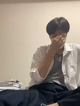 Snapshot of youta200 chatting on July 23, 2026, 12:14 pm youta200 online show from July 23, 2026, 12:14 pm