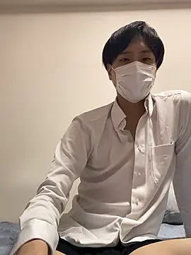 Snapshot of youta200 chatting on July 24, 2026, 1:31 pm youta200 online show from July 24, 2026, 1:31 pm