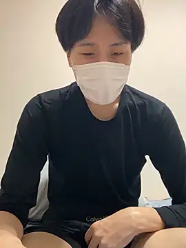 Snapshot of youta200 chatting on July 28, 2026, 3:21 pm youta200 online show from July 28, 2026, 3:21 pm