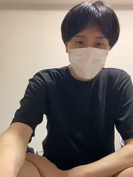Snapshot of youta200 chatting on August 2, 2026, 3:32 pm youta200 online show from August 2, 2026, 3:32 pm