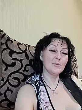 HelgaDennis online show from May 16, 2026, 11:53 am