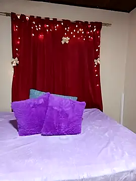 ROUSSE SINCLAIR online show from March 31, 2026, 7:03 pm