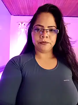 ROUSSE SINCLAIR online show from May 9, 2026, 11:10 pm