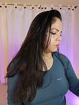 ROUSSE SINCLAIR online show from July 10, 2026, 10:12 pm