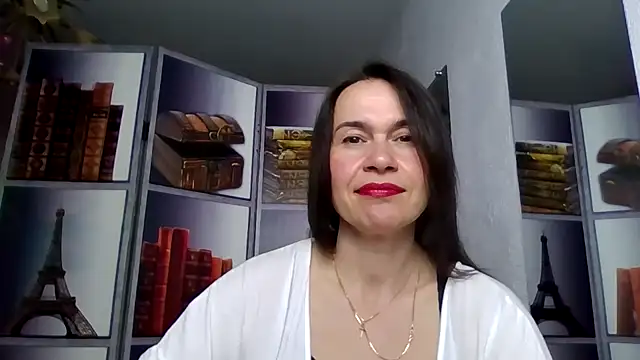 Selena Moo online show from April 18, 2026, 10:30 am