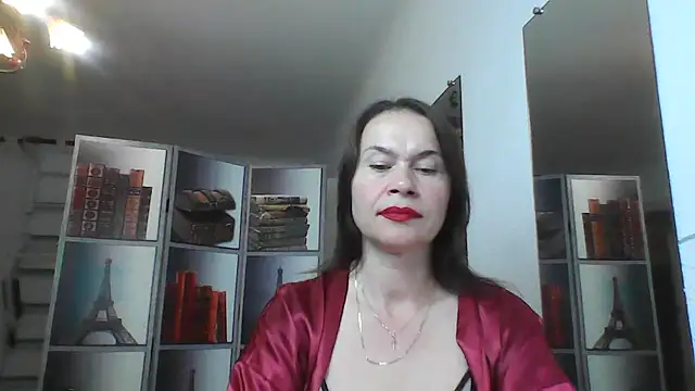 Selena Moo online show from July 19, 2026, 8:18 am