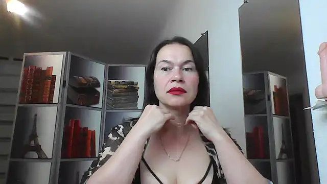 Selena Moo online show from July 23, 2026, 9:29 am