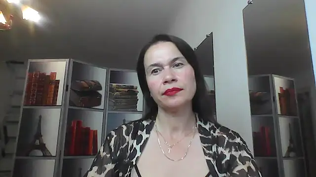 Selena Moo online show from July 31, 2026, 10:14 am