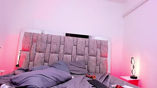 TaniaConor online show from March 21, 2026, 8:41 am