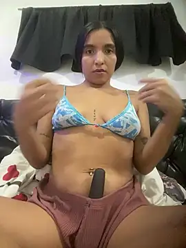 Blowjob-Queen  online show from July 14, 2026, 3:11 am