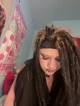 darlingvicuous online show from July 22, 2026, 2:14 am