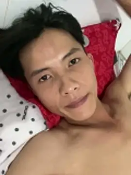 Nguyencuong1999 online show from April 2, 2026, 10:24 am