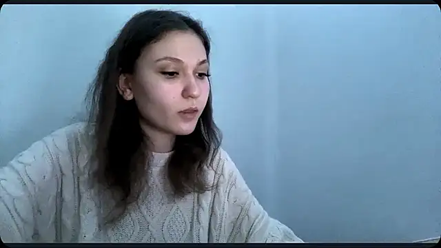 Snapshot of Juliajuicecam chatting on March 23, 2026, 11:47 am Juliajuicecam online show from March 23, 2026, 11:47 am