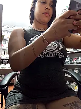 Snapshot of venuslaferte_ chatting on March 26, 2026, 11:38 am venuslaferte online show from March 26, 2026, 11:38 am