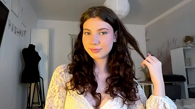 ShandyTreys online show from March 22, 2026, 1:14 pm