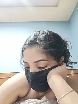 sanayabose7 online show from June 29, 2026, 7:47 am