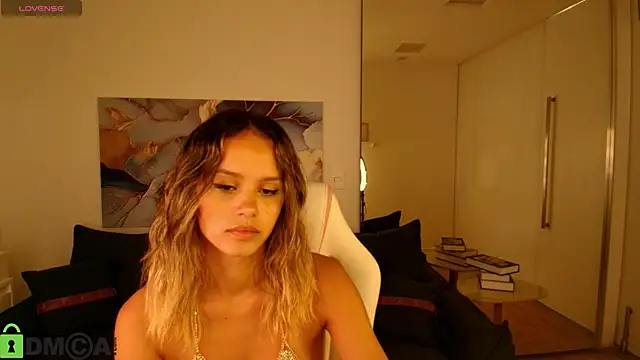 Stacy Tyler online show from April 2, 2026, 7:11 pm