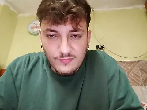 Sconosciuto21203 online show from June 16, 2026, 9:50 pm