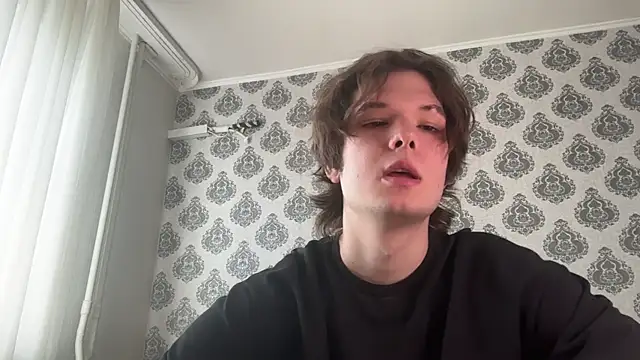 Snapshot of tomasdickpick chatting on May 16, 2026, 7:49 am tomasdickpick online show from May 16, 2026, 7:49 am