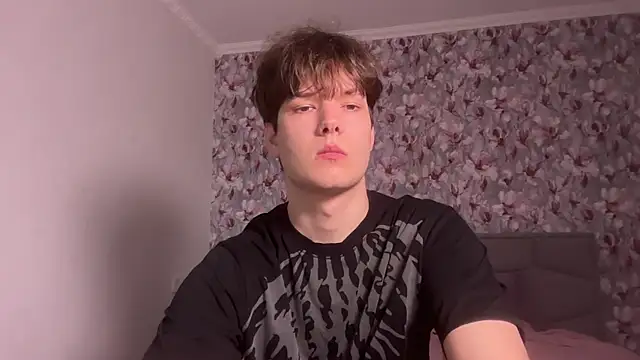 tomasdickpick online show from August 3, 2026, 4:44 pm