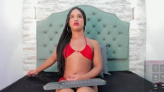 KataleyaVelvet online show from June 18, 2026, 7:29 pm