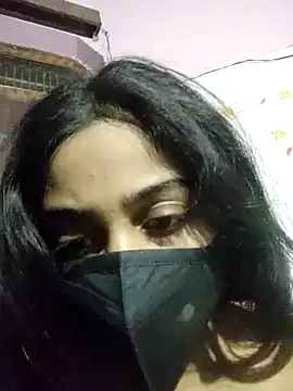 ALIZA FENDY online show from April 11, 2026, 8:24 pm