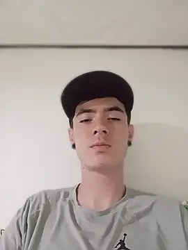 Snapshot of lio____ chatting on March 20, 2026, 10:47 pm lio online show from March 20, 2026, 10:47 pm