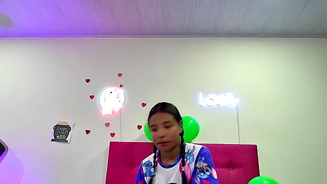 Ellie Cute7 online show from March 23, 2026, 7:18 pm