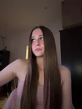 BellMeow  online show from June 3, 2026, 6:24 pm