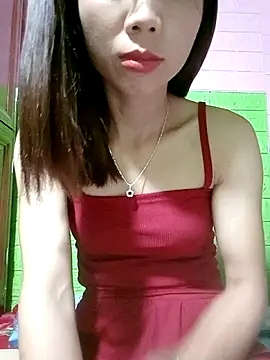 AmyLinee01 online show from April 18, 2026, 7:58 pm