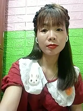 AmyLinee01 online show from July 3, 2026, 10:16 pm
