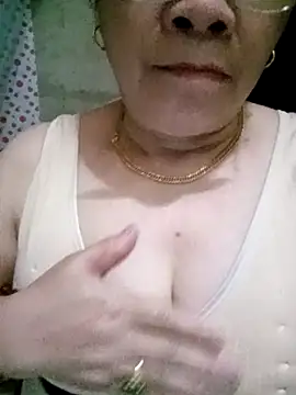 Funsexy1 online show from March 27, 2026, 5:35 am