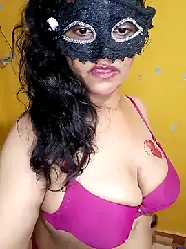 Crushme cpl online show from April 21, 2026, 2:15 am