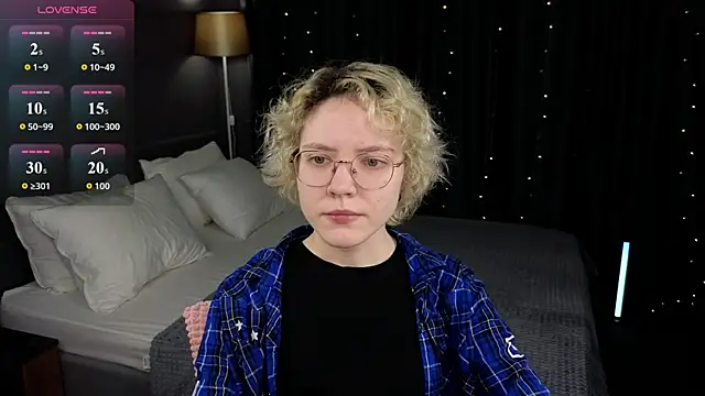 Snapshot of HottoKori chatting on July 11, 2026, 5:32 am HottoKori online show from July 11, 2026, 5:32 am