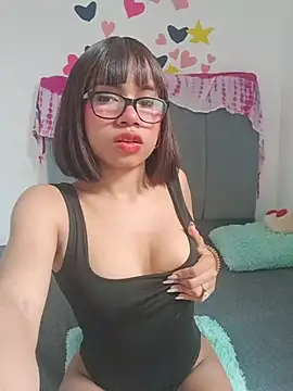 Lucy Em online show from July 19, 2026, 1:48 pm
