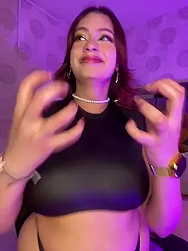 steffmontespink18 online show from May 11, 2026, 2:56 pm