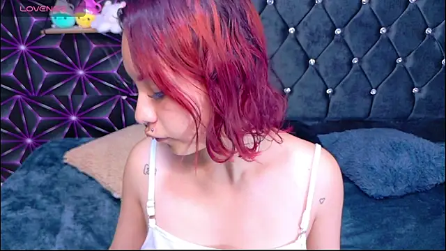 Megam white online show from April 18, 2026, 2:54 pm
