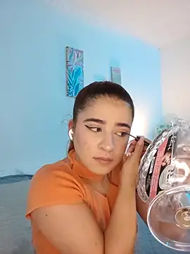 martina connor1 online show from April 16, 2026, 9:54 am