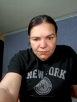 Zuleyka 69 online show from April 13, 2026, 11:05 am