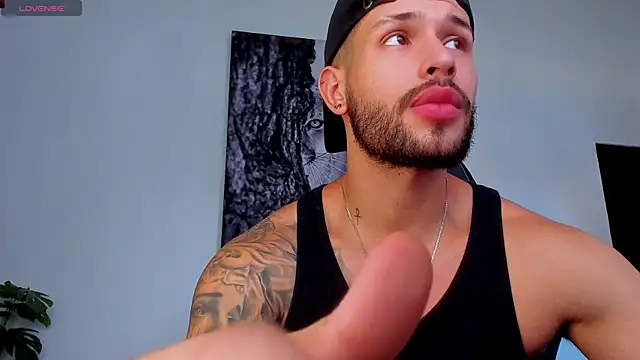 Snapshot of Santos_ramirez1 chatting on June 14, 2026, 3:03 pm Santos ramirez1 online show from June 14, 2026, 3:03 pm