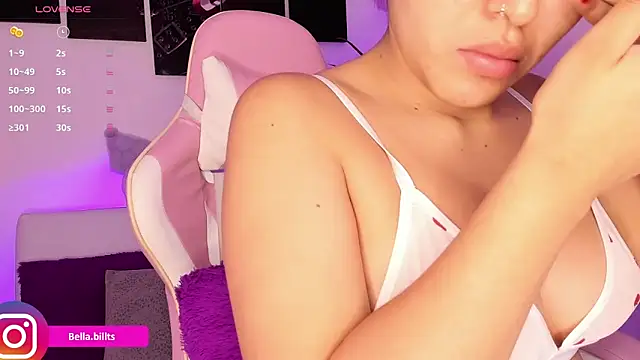 Isabellabills online show from April 23, 2026, 1:02 pm