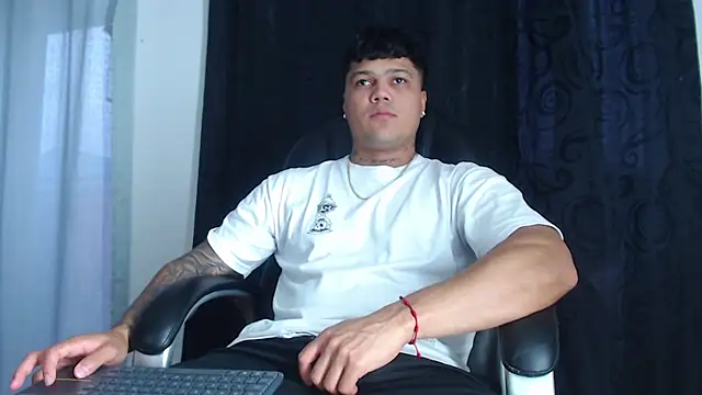 Pedro x777 online show from April 5, 2026, 10:51 pm